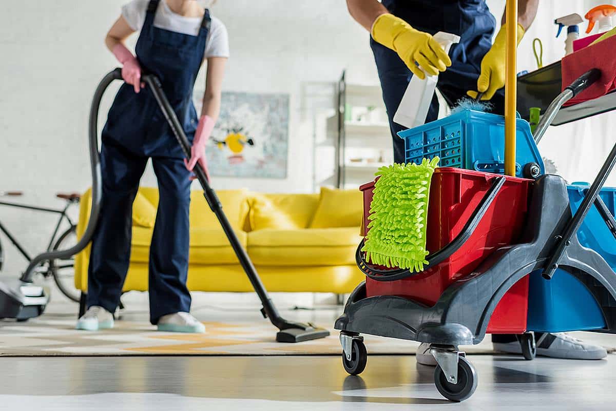 3-Hour Professional Cleaning Package in Berkshire – We Bring Our Own Products & Equipment