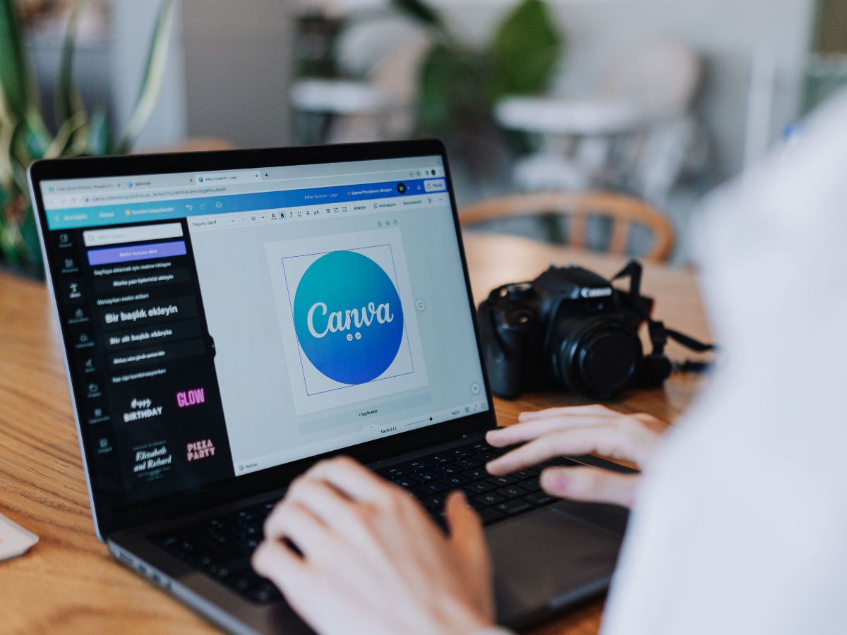 Canva Design in your area